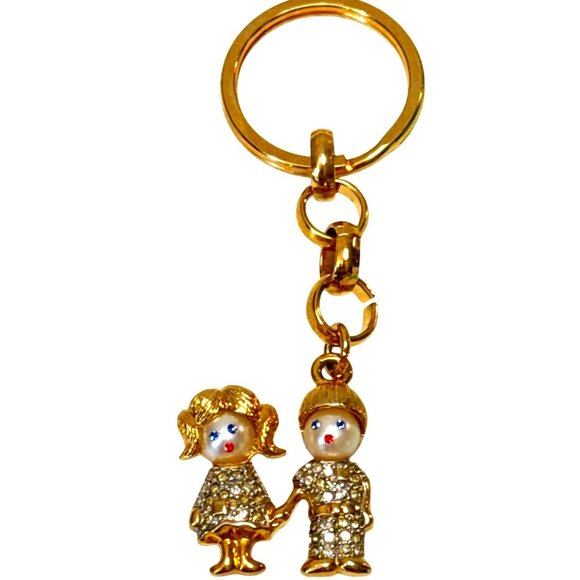 CAROLEE Rhinestone Gold Tone Boy Girl Holding Hands keychain keyholder  car keyh - Picture 1 of 5